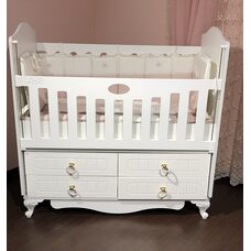 Кроватка для новорожденных LOTUS Lovely baby