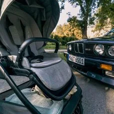 Прогулочная коляска NUNA TRIV NEXT BMW GRAPHENE